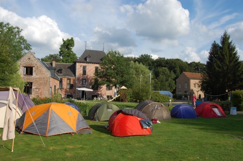 tenten met kasteel